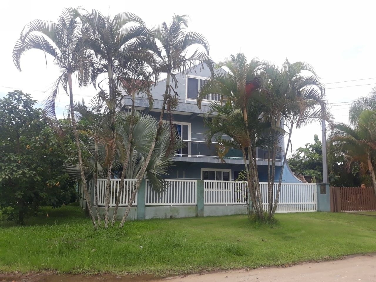 Vende-se | Sobrados | Guaratuba Vende-se | Sobrados | Guaratuba