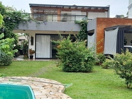 Vende-se | Casas | GUARATUBA