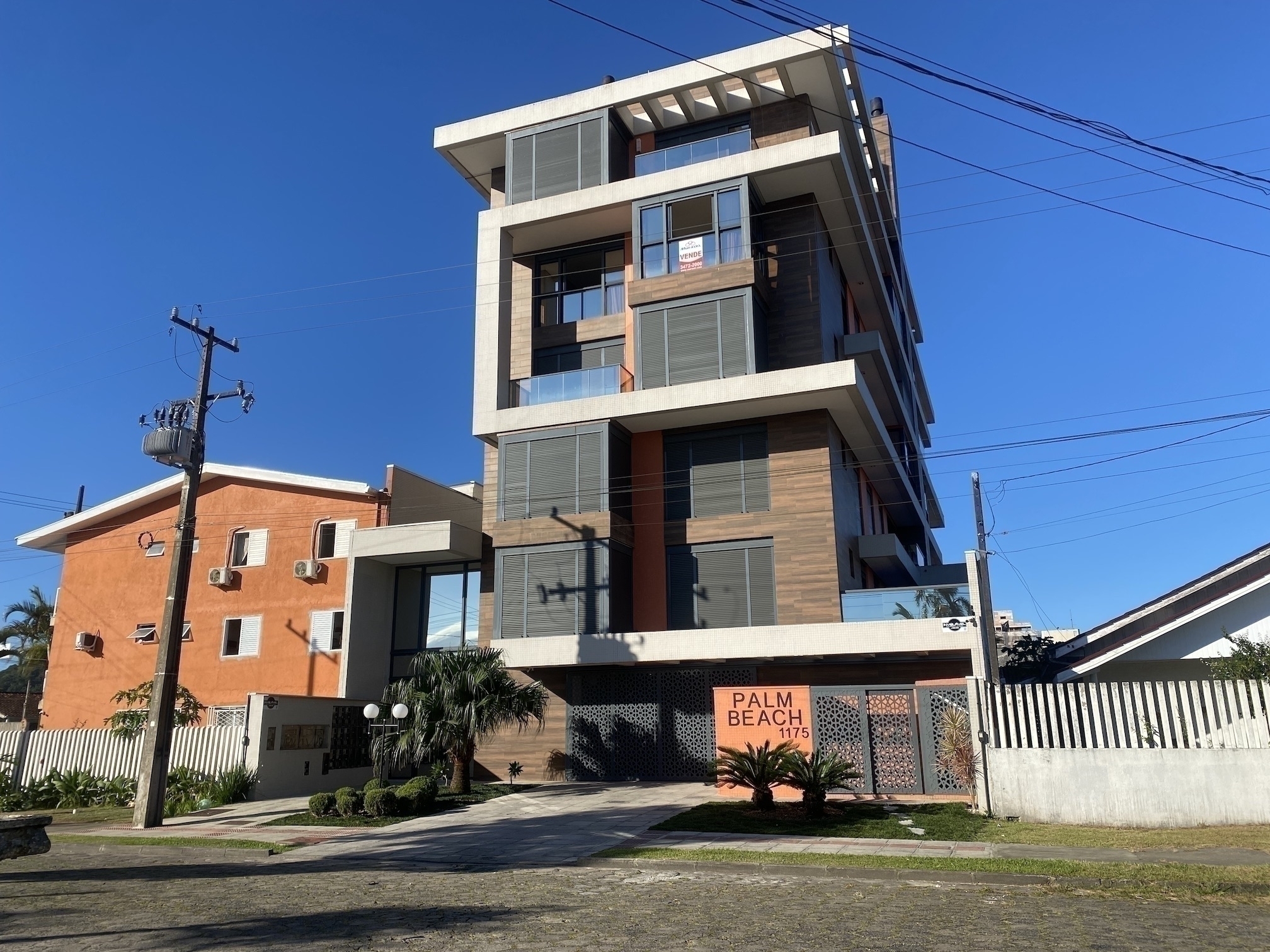 Vende-se | Apartamentos | GUARATUBA Vende-se | Apartamentos | GUARATUBA